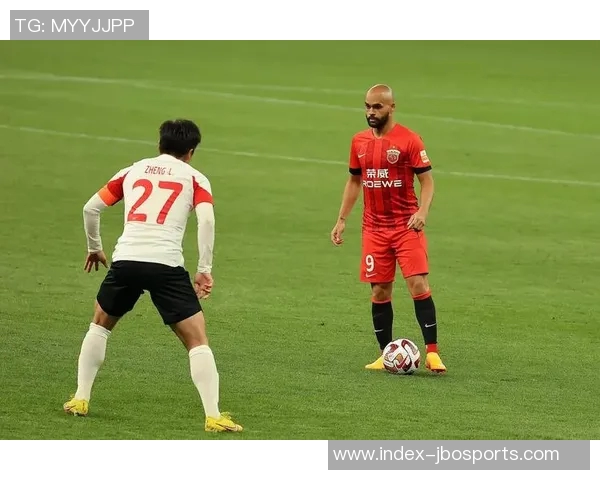 王燊超坚定信念海港全力以赴冲击目标不受外界干扰