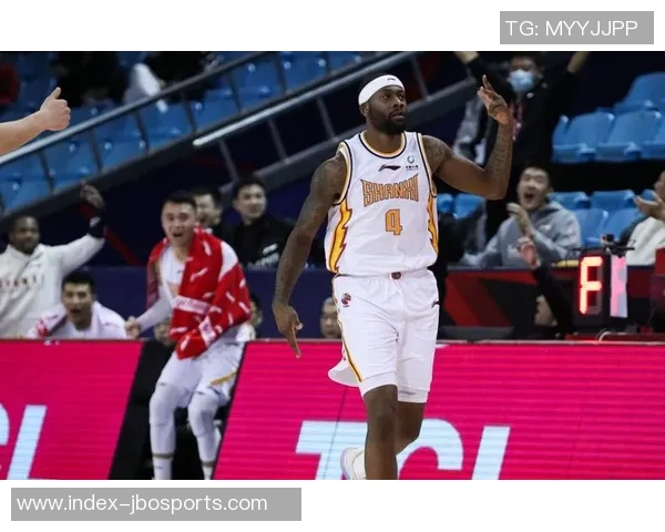 航母状态骤变北京队开局7连胜后战绩滑落至6胜8负近10场仅获4胜