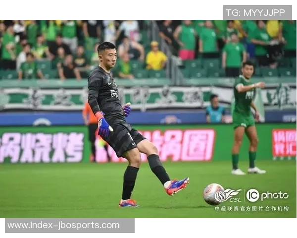 韩佳奇随国安冬训恢复中目前尚未达到比赛状态